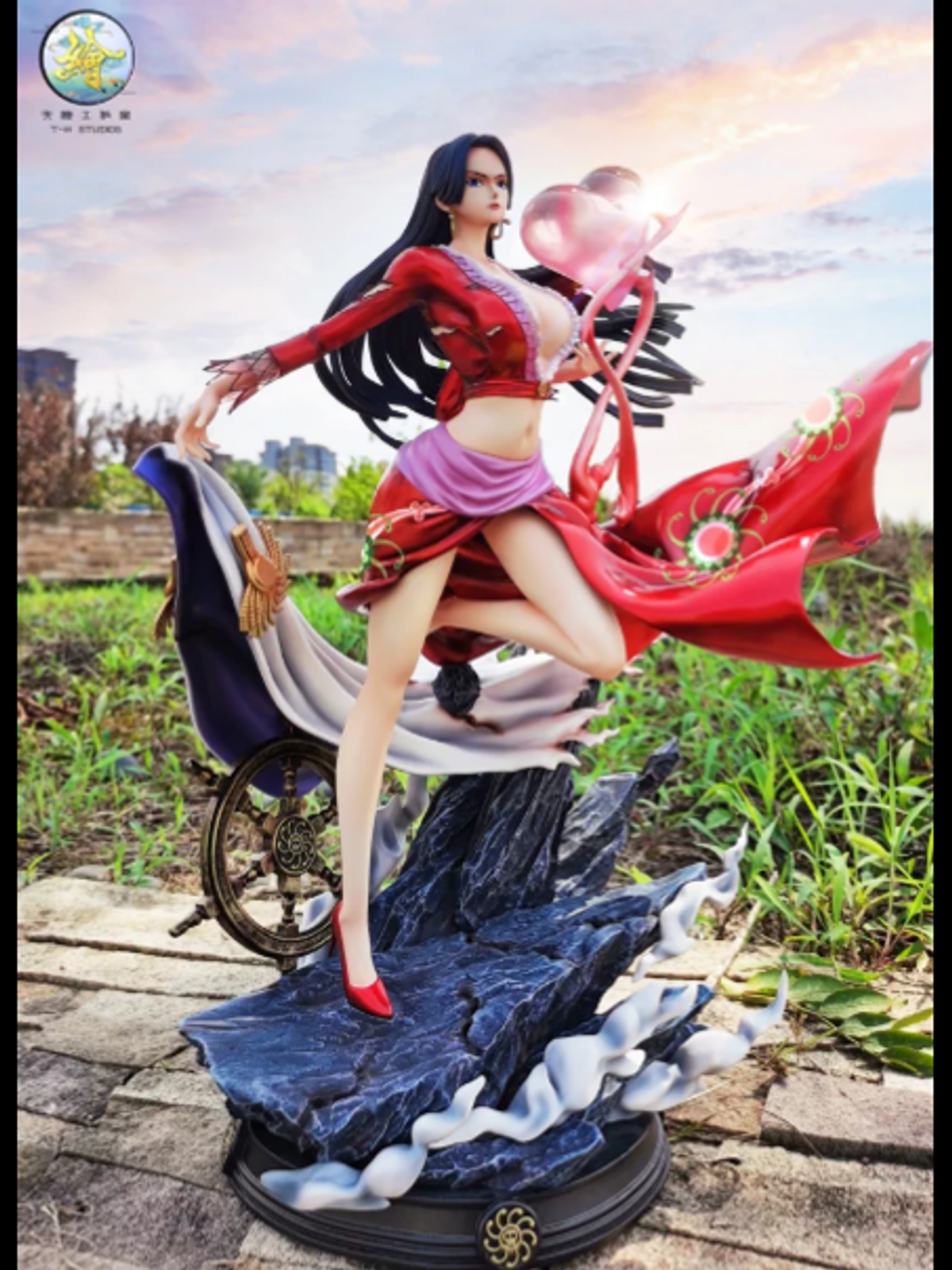 333-1 T-H Studio – One Piece – Boa Hancock 1/6