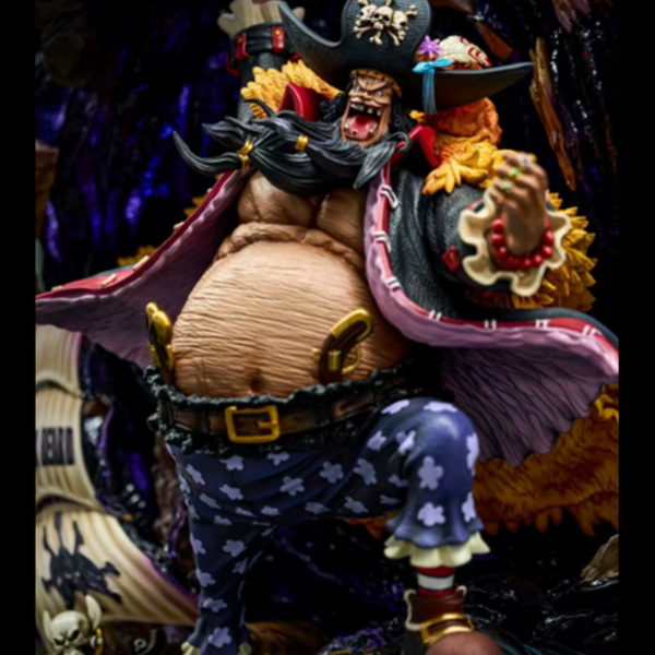 Marshall D. Teach / Blackbeard With LED Statue – One Piece | LB Studio - product detail
